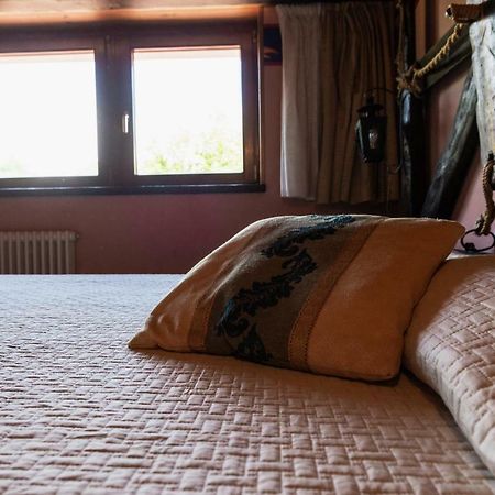 Agriturismo Mezzaluna Malchina ภายนอก รูปภาพ