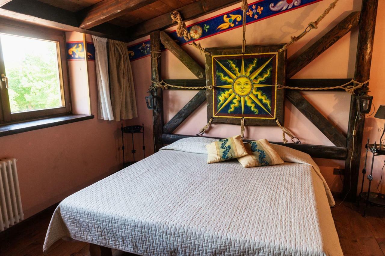 Agriturismo Mezzaluna Malchina ภายนอก รูปภาพ